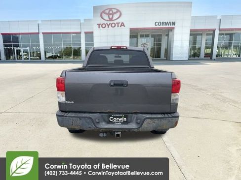 Used 2011 Toyota Tundra 4x4 CrewMax image 7