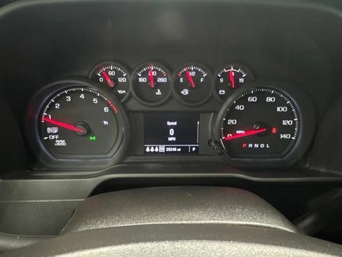 Used 2025 Chevrolet Silverado 1500 Custom AWD/4WD image 13