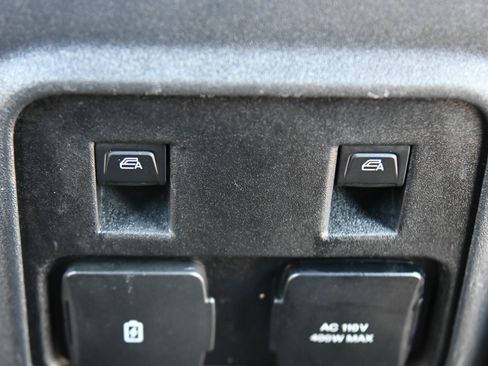 Used 2024 Ford Bronco Big Bend AWD/4WD image 40