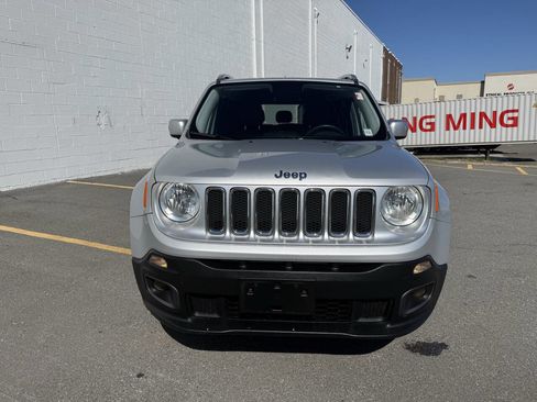 Used 2015 Jeep Renegade Limited image 8
