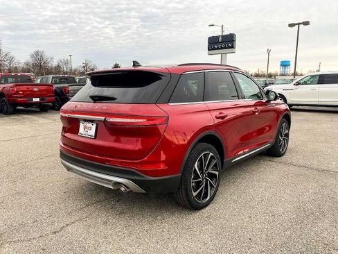 New 2025 Lincoln Corsair Reserve FWD image 7