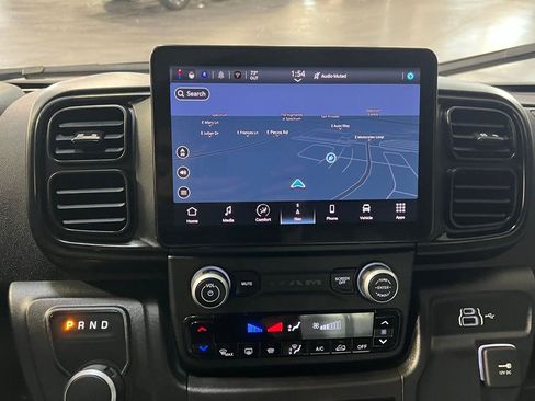 Used 2024 RAM ProMaster 3500 w/ Delivery Van Package image 15