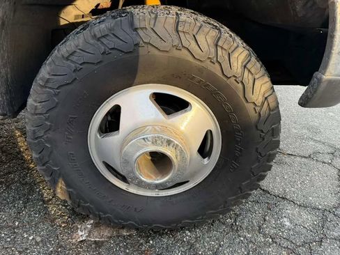 Used 1999 Ford F350 4x4 SuperCab DRW Super Duty image 24