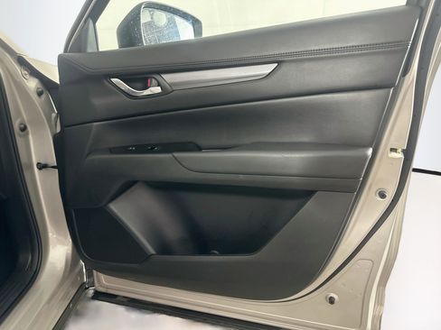 Used 2025 MAZDA CX-5 AWD 2.5 S w/ Preferred Package image 34