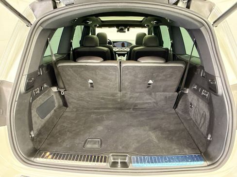 Used 2024 Mercedes-Benz GLS 450 4MATIC image 28