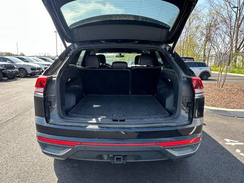 Used 2023 Volkswagen Atlas Cross Sport SE AWD/4WD image 13