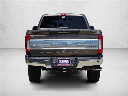 Used 2017 Ford F250 King Ranch w/ King Ranch Ultimate Package AWD/4WD image 6