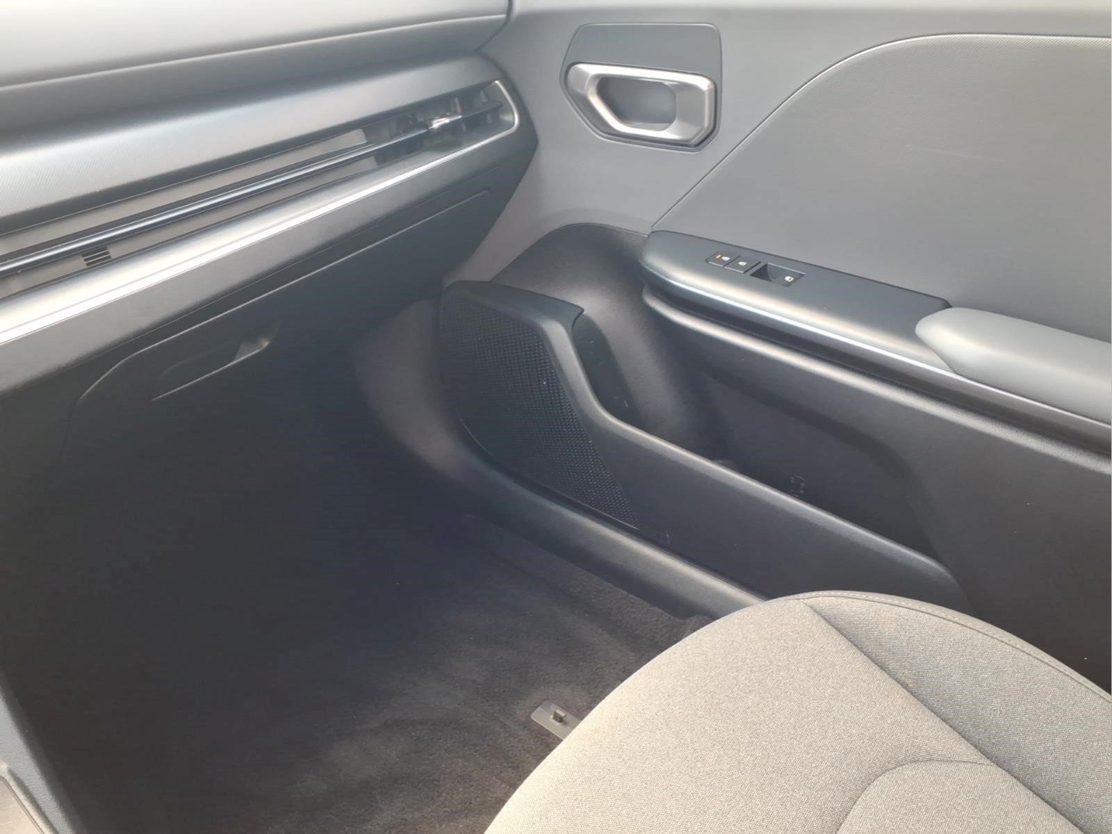 Used 2025 Kia K4 FWD image 23