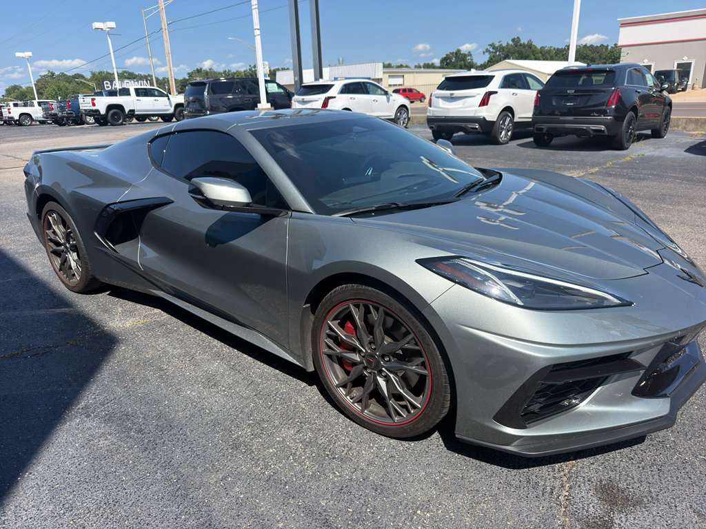 Used 2024 Chevrolet Corvette Stingray Coupe w/ Z51 Performance Package RWD image 3