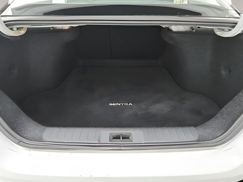 Used 2022 Nissan Sentra SV image 24