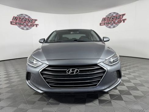 Used 2018 Hyundai Elantra SEL w/ Cargo Package image 2