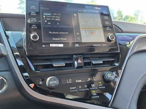 Used 2024 Toyota Camry XSE w/ Navigation Package FWD image 15