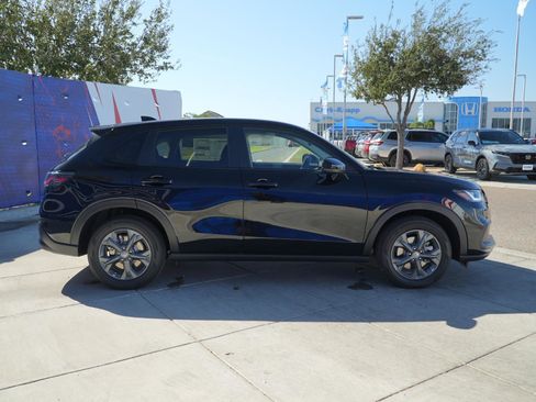 New 2026 Honda HR-V LX image 4