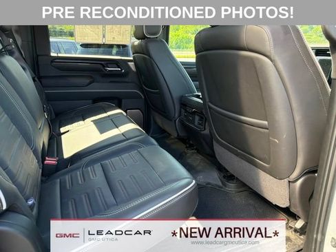 Used 2025 GMC Sierra 2500 AT4X AWD/4WD image 14