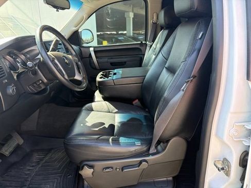 Used 2011 Chevrolet Silverado 1500 LT w/ All-Star Edition AWD/4WD image 12