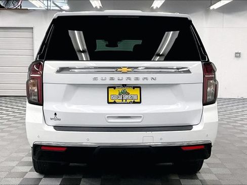 Used 2024 Chevrolet Suburban LS AWD/4WD image 5