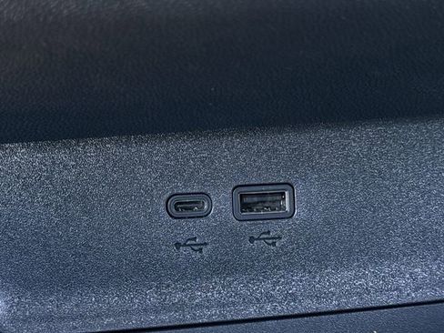 New 2026 Chevrolet Equinox RS w/ Convenience Package III image 21