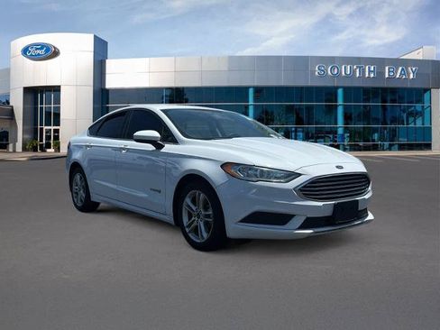 Certified 2018 Ford Fusion S FWD image 1