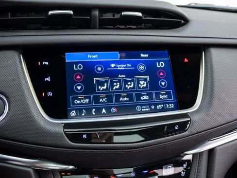 Certified 2026 Cadillac XT5 Premium Luxury w/ Driver Assist Package AWD/4WD image 29