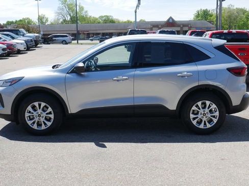 Used 2024 Ford Escape Active AWD/4WD image 7
