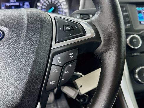 Used 2013 Ford Fusion SE FWD image 18