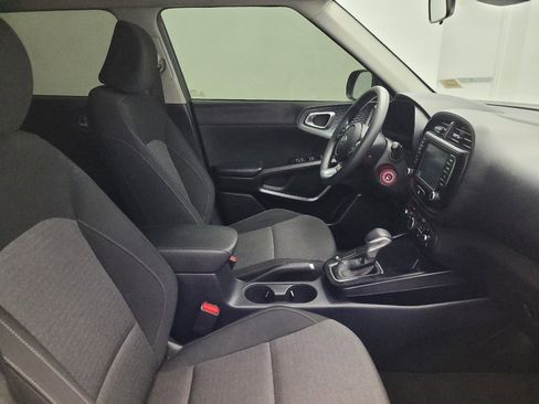 Used 2020 Kia Soul S image 21