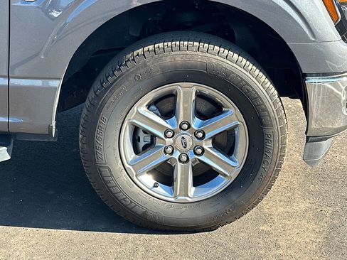 Used 2024 Ford F150 XLT w/ Tow/Haul Package image 12