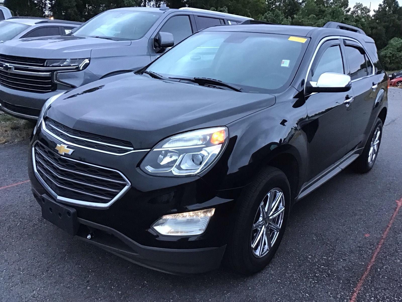 Used 2017 Chevrolet Equinox LT w/ Convenience Package FWD image 2