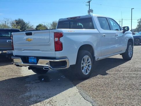New 2026 Chevrolet Silverado 1500 LTZ w/ LTZ Premium Package AWD/4WD image 3