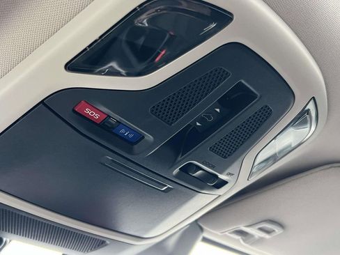 Certified 2023 Subaru Outback Premium image 11