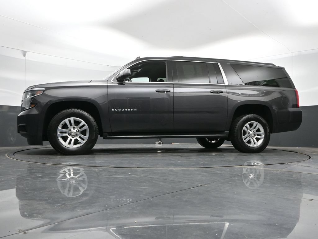 Used 2016 Chevrolet Suburban LS RWD image 45