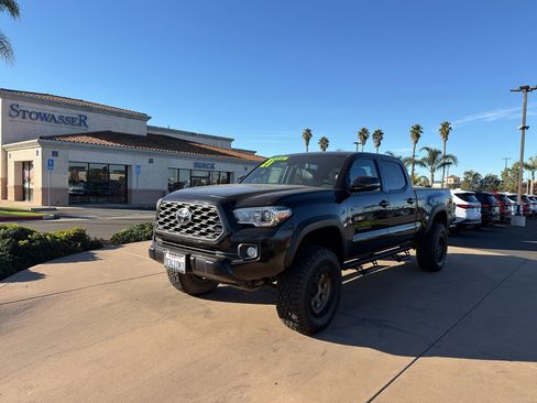 Used 2021 Toyota Tacoma 4x4 Double Cab image 1