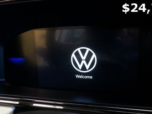 Certified 2025 Volkswagen Taos S image 9