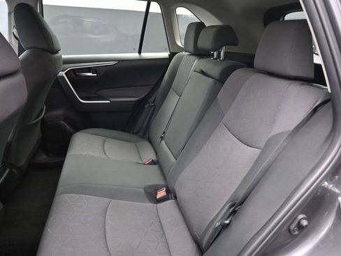Used 2024 Toyota RAV4 XLE FWD image 12