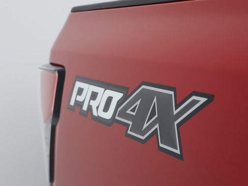 Used 2020 Nissan Titan PRO-4X w/ Pro-4x Utility Package image 25