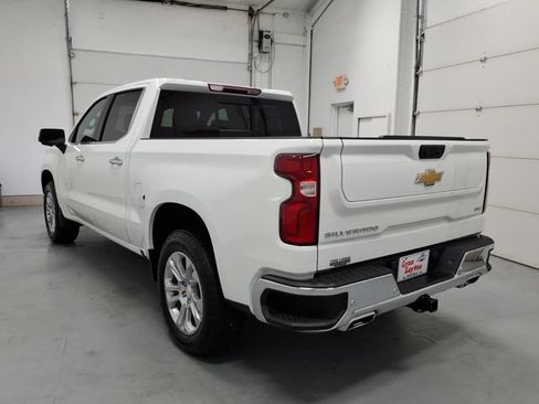 Used 2026 Chevrolet Silverado 1500 LTZ AWD/4WD image 5