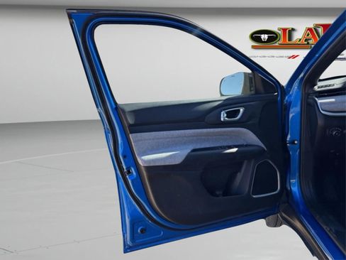 New 2026 Jeep Compass Latitude image 22