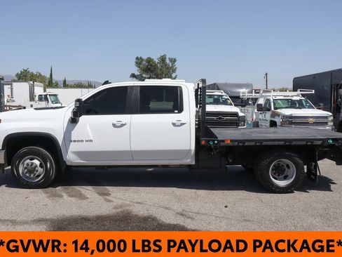 Used 2022 Chevrolet Silverado 3500 LT w/ Convenience Package AWD/4WD image 5