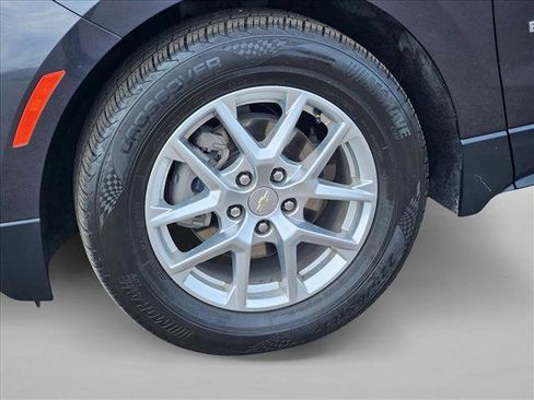 Certified 2022 Chevrolet Equinox LS w/ LPO, Floor Liner Package image 20