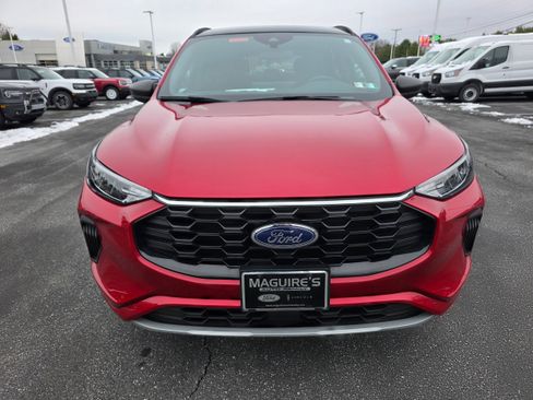 Certified 2023 Ford Escape ST-Line w/ Tech Pack #1 image 8