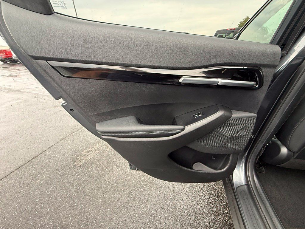 Used 2022 Kia Seltos EX AWD/4WD image 11