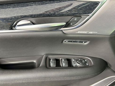 Used 2020 Cadillac XT5 Premium Luxury AWD/4WD image 16