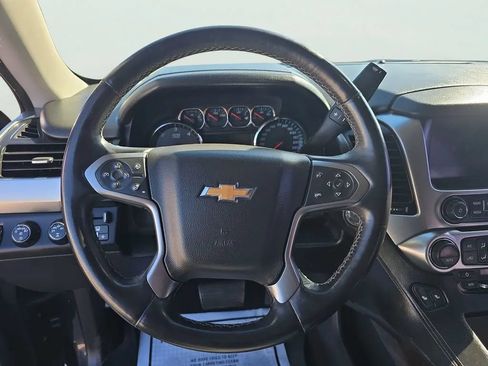 Used 2016 Chevrolet Suburban LT w/ Luxury Package AWD/4WD image 20