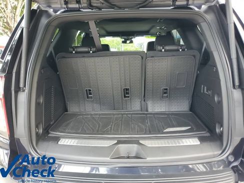 Used 2023 Chevrolet Tahoe RST w/ Luxury Package RWD image 10
