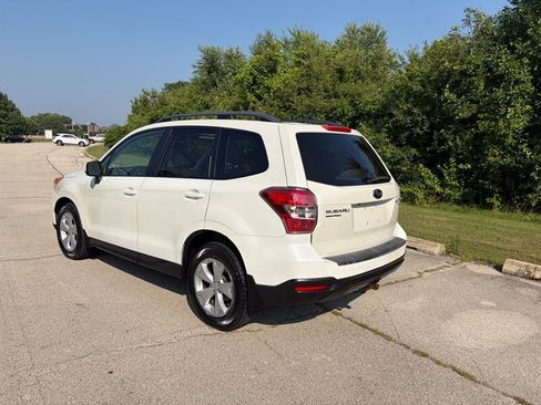 Used 2014 Subaru Forester 2.5i Premium AWD/4WD image 3