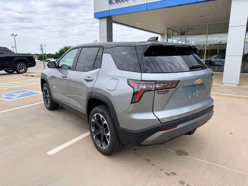 New 2026 Chevrolet Equinox LT FWD image 16