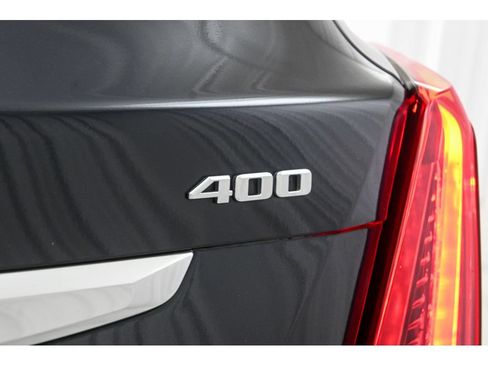 Certified 2022 Cadillac XT5 Premium Luxury FWD image 64