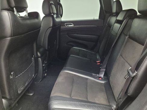 Used 2021 Jeep Grand Cherokee Laredo X AWD/4WD image 18