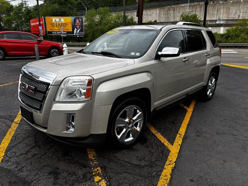 Used 2014 GMC Terrain SLT AWD/4WD image 3