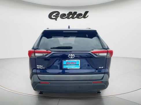 Used 2020 Toyota RAV4 XLE Premium FWD image 6